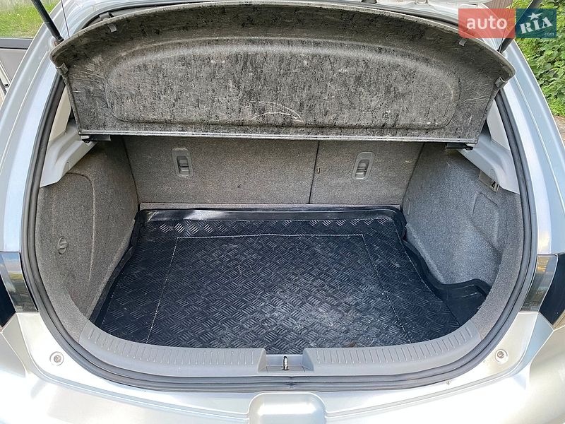 Хетчбек Mazda 3 2006 в Києві фото 17 Хетчбек Mazda 3 2006 в Києві