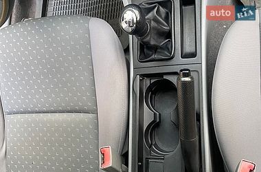 Хетчбек Mazda 3 2006 в Києві фото 21 Хетчбек Mazda 3 2006 в Києві