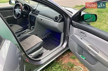 Седан Mazda 3 2006 в Білій Церкві