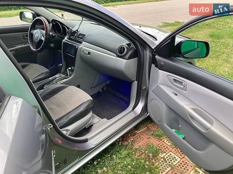 Седан Mazda 3 2006 в Білій Церкві