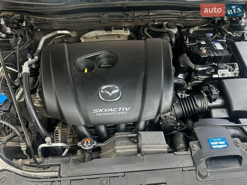 Седан Mazda 3 2016 в Смеле