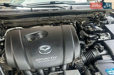 Седан Mazda 3 2016 в Смеле
