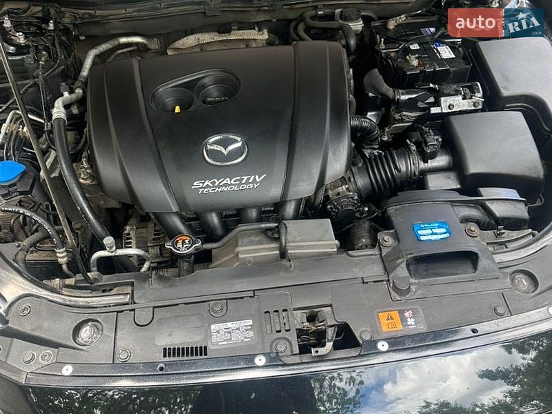 Седан Mazda 3 2016 в Смеле