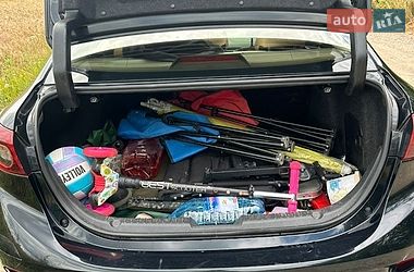 Седан Mazda 3 2016 в Смеле