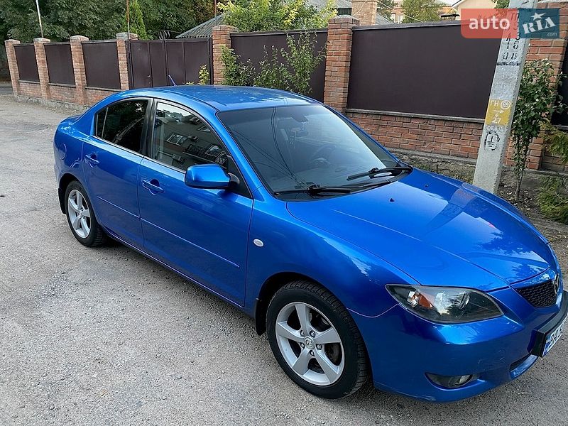 Седан Mazda 3 2005 в Кропивницькому