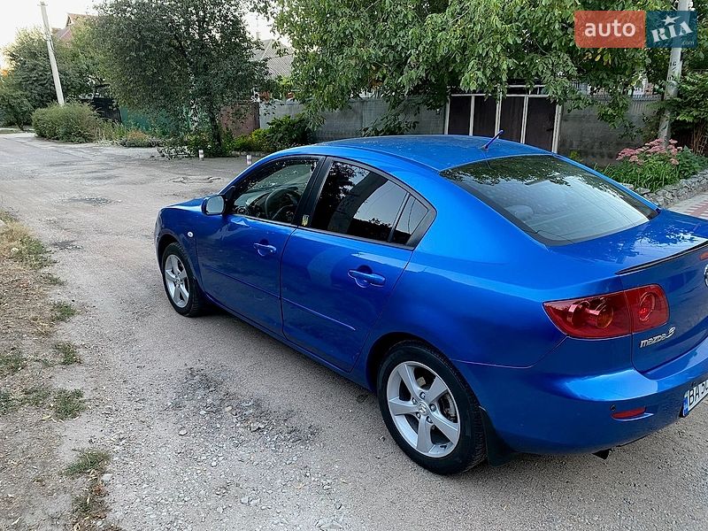 Седан Mazda 3 2005 в Кропивницькому