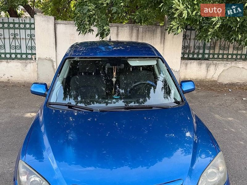 Хэтчбек Mazda 3 2005 в Николаеве