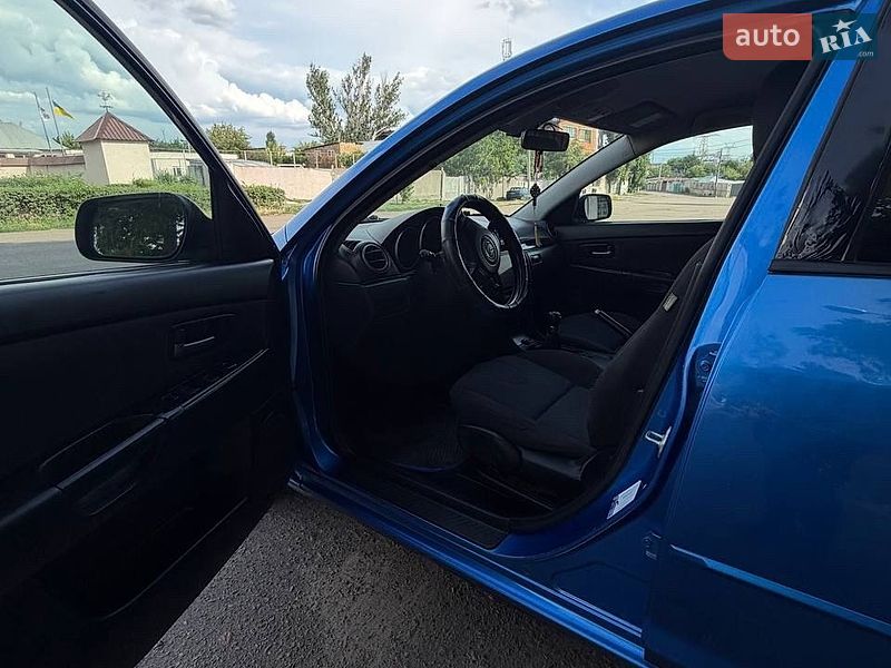 Хэтчбек Mazda 3 2005 в Николаеве