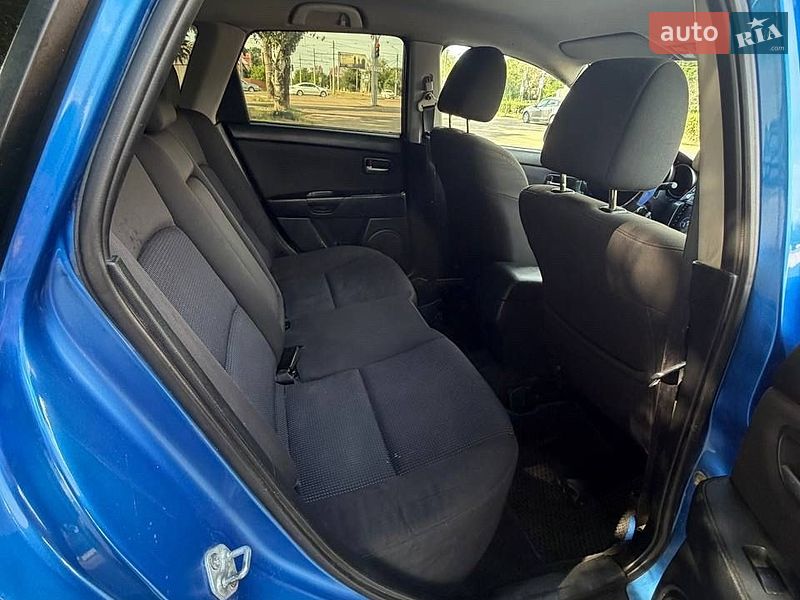 Хэтчбек Mazda 3 2005 в Николаеве