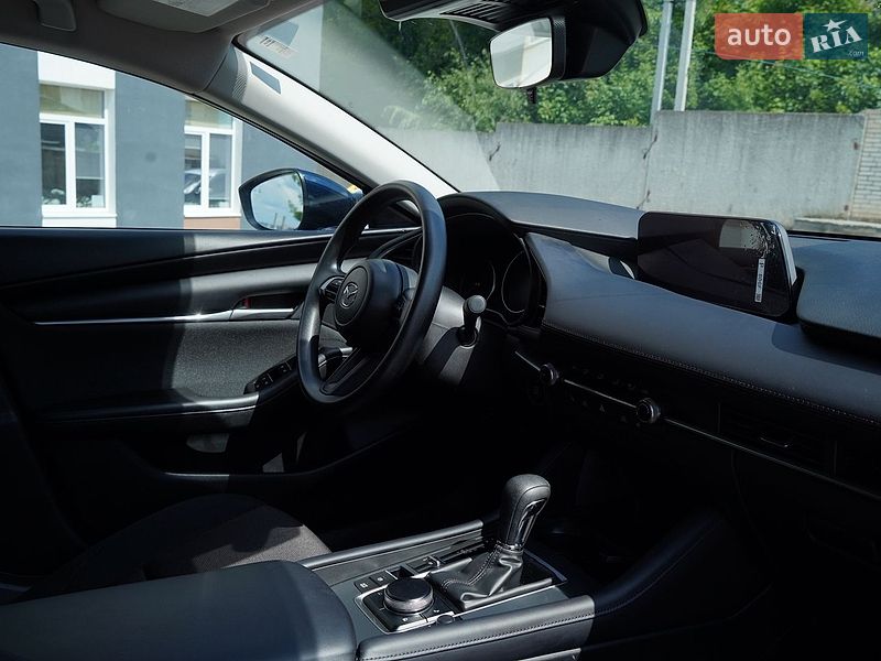 Седан Mazda 3 2025 в Ровно фото 17 Седан Mazda 3 2025 в Ровно