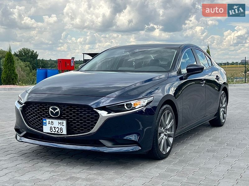 Седан Mazda 3 2023 в Виннице