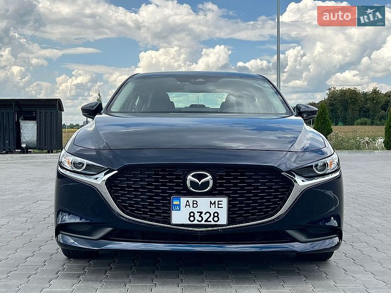 Седан Mazda 3 2023 в Виннице