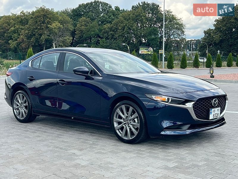Седан Mazda 3 2023 в Виннице