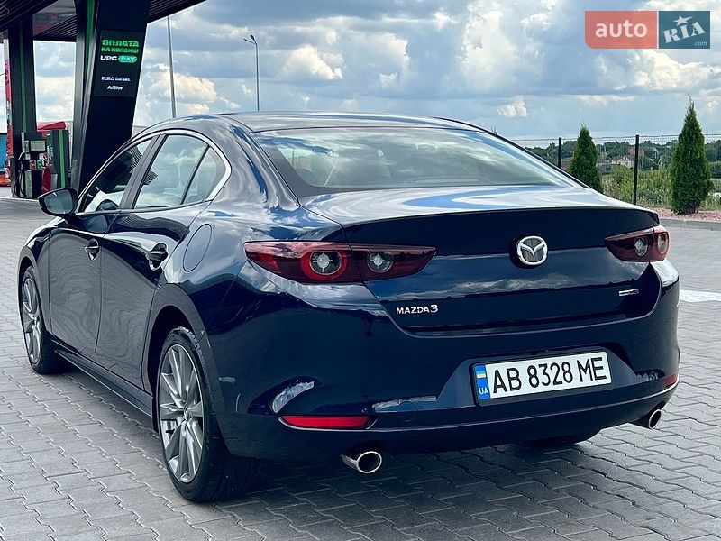Седан Mazda 3 2023 в Виннице