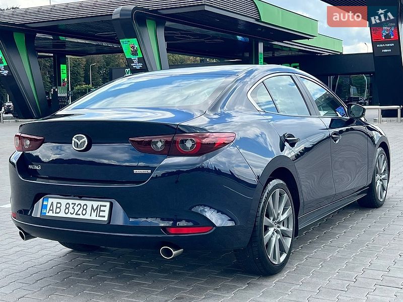 Седан Mazda 3 2023 в Виннице