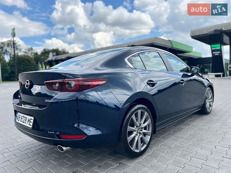 Седан Mazda 3 2023 в Виннице