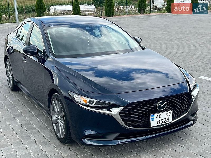 Седан Mazda 3 2023 в Виннице