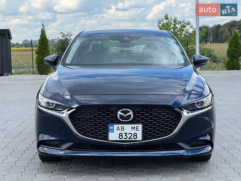 Седан Mazda 3 2023 в Виннице