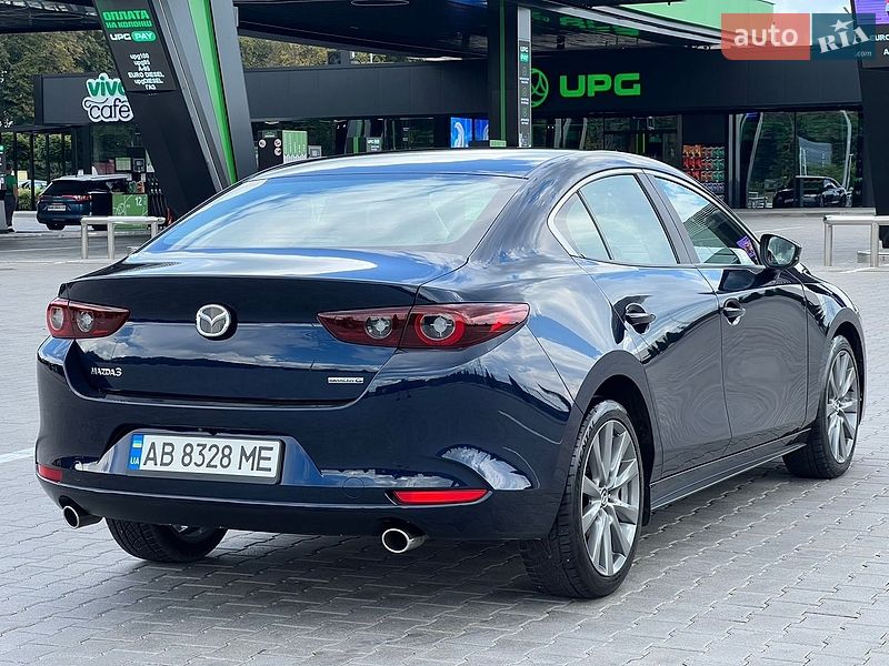 Седан Mazda 3 2023 в Виннице