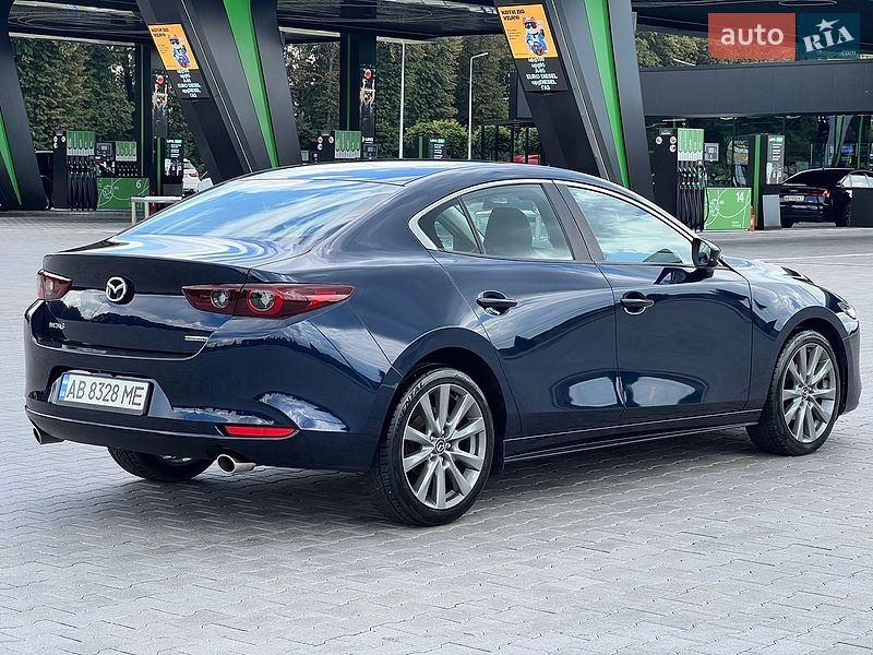 Седан Mazda 3 2023 в Виннице