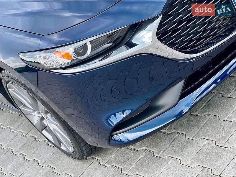 Седан Mazda 3 2023 в Виннице