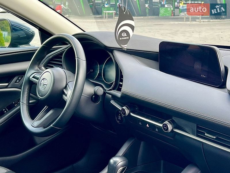 Седан Mazda 3 2023 в Виннице