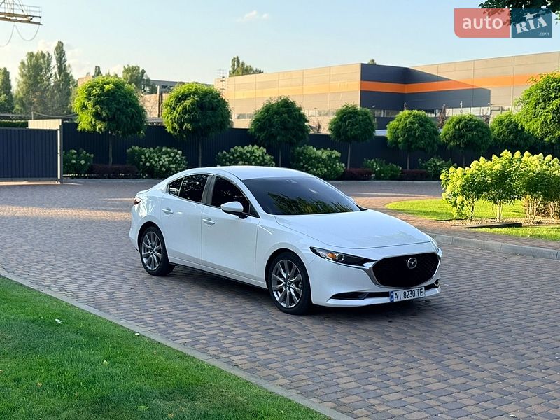 Седан Mazda 3 2020 в Киеве
