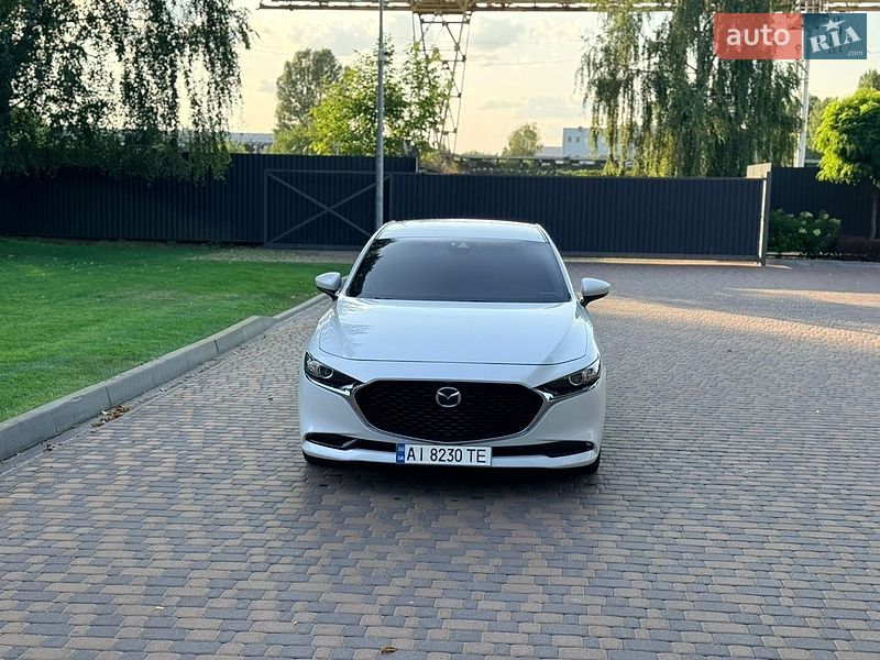 Седан Mazda 3 2020 в Киеве