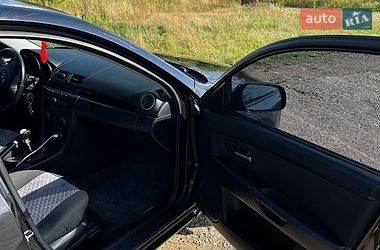 Хетчбек Mazda 3 2006 в Калуші