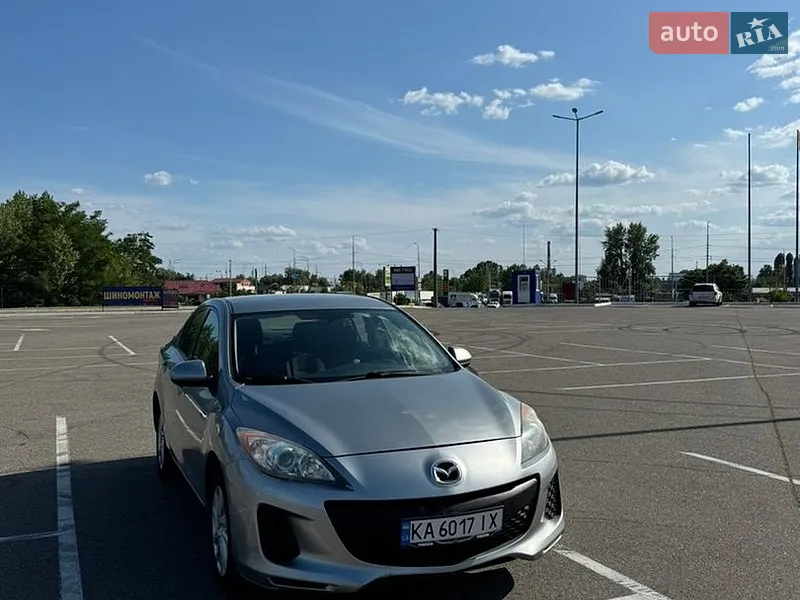 Mazda 3 2012