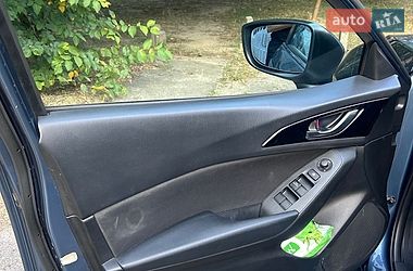 Седан Mazda 3 2015 в Києві фото 9 Седан Mazda 3 2015 в Києві