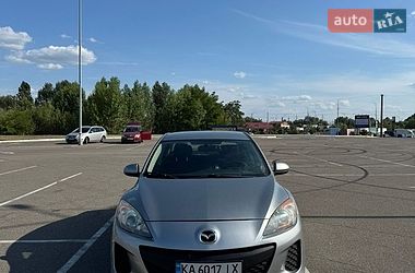 Седан Mazda 3 2012 в Киеве