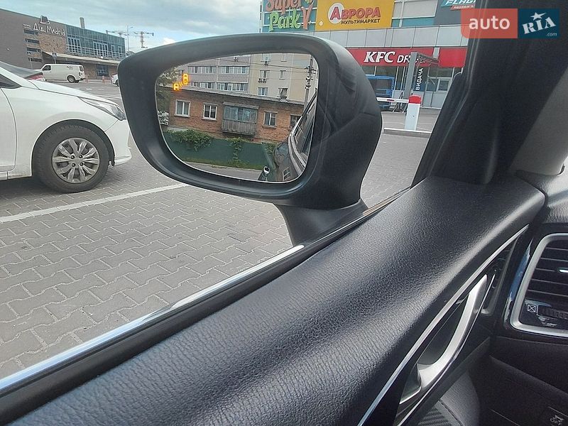 Седан Mazda 3 2014 в Києві