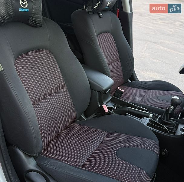 Седан Mazda 3 2006 в Одессе