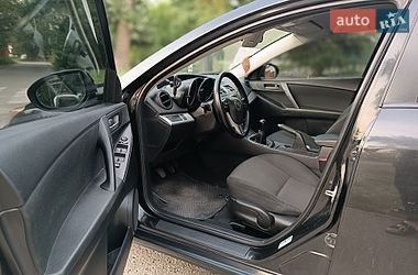 Хэтчбек Mazda 3 2012 в Днепре