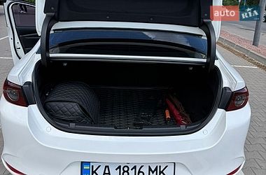 Седан Mazda 3 2020 в Киеве