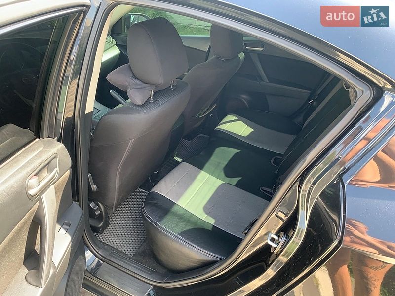 Седан Mazda 3 2012 в Харькове фото 12 Седан Mazda 3 2012 в Харькове