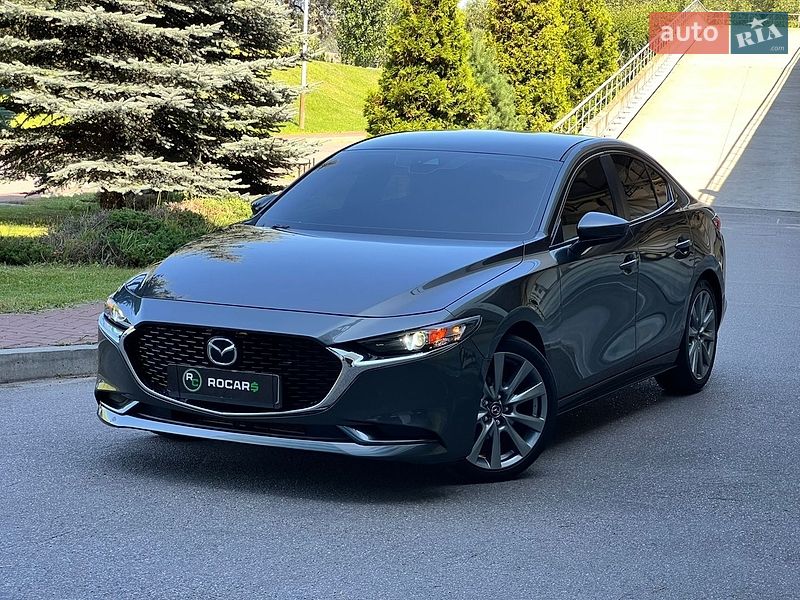 Седан Mazda 3 2022 в Киеве