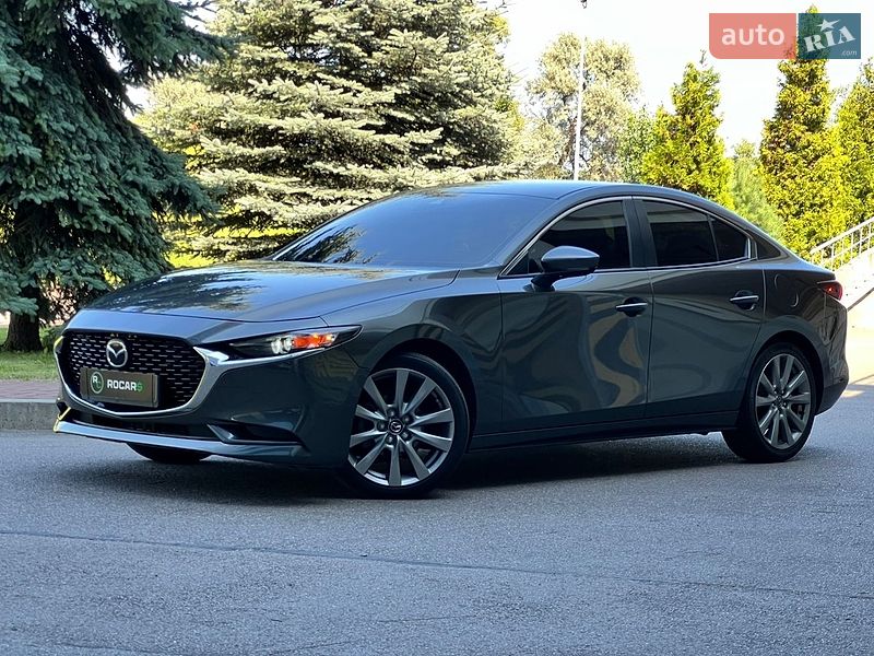 Седан Mazda 3 2022 в Киеве