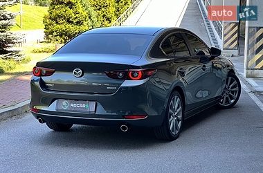 Седан Mazda 3 2022 в Киеве