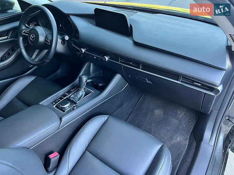Седан Mazda 3 2022 в Киеве
