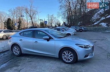 Седан Mazda 3 2017 в Києві