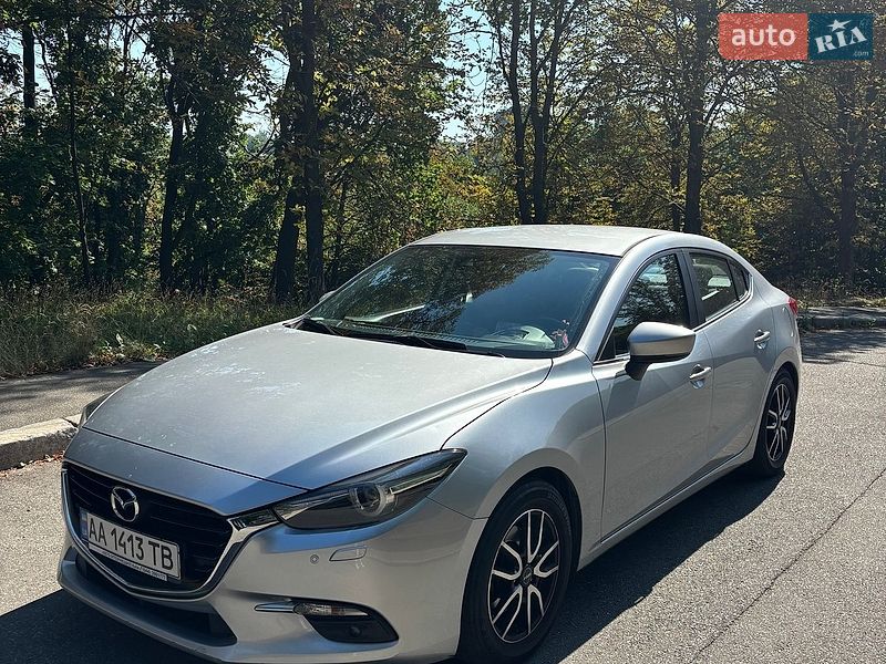Седан Mazda 3 2017 в Києві