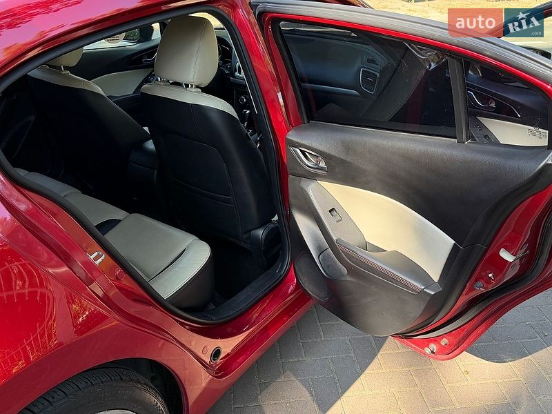 Хэтчбек Mazda 3 2013 в Ирпене фото 20 Хэтчбек Mazda 3 2013 в Ирпене