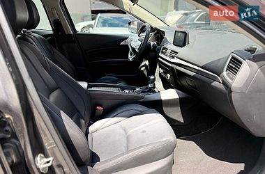 Хетчбек Mazda 3 2018 в Львові фото 25 Хетчбек Mazda 3 2018 в Львові
