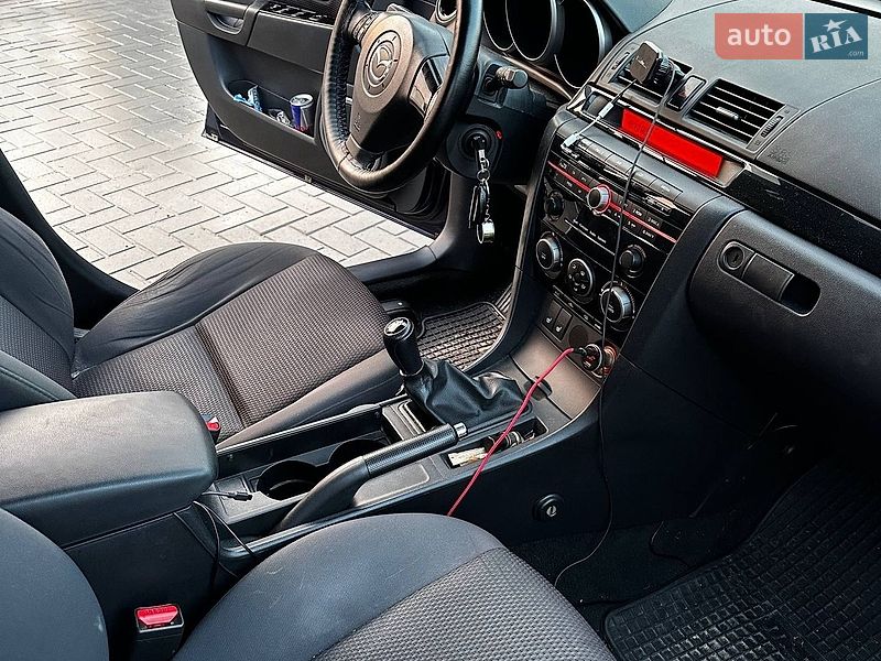 Хэтчбек Mazda 3 2008 в Борисполе фото 19 Хэтчбек Mazda 3 2008 в Борисполе