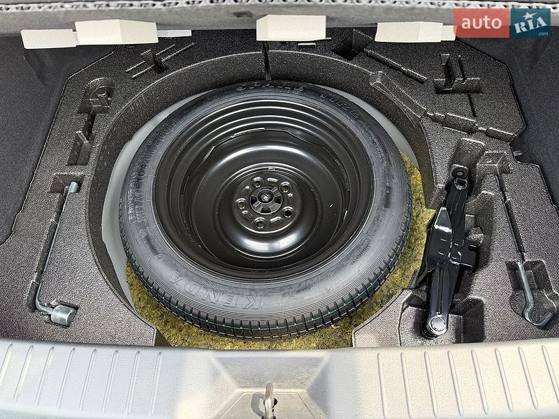 Хэтчбек Mazda 3 2025 в Черкассах