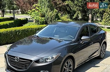Седан Mazda 3 2015 в Києві