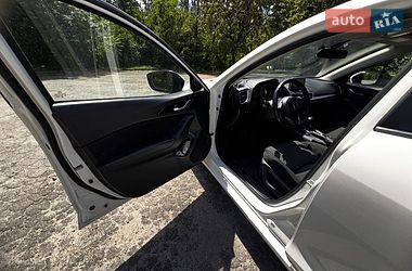 Хетчбек Mazda 3 2014 в Дніпрі