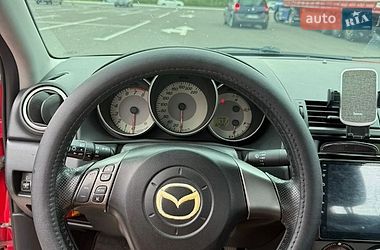 Седан Mazda 3 2006 в Луцке